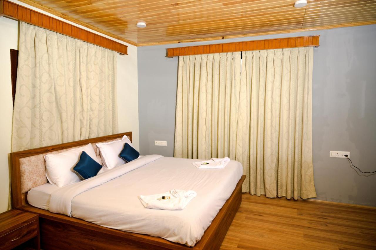 Hotel Peaceful Mornings Srinagar Exterior photo